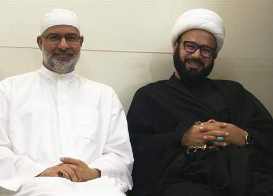 Sheikh Hani al-Banna (L) and Sheikh Yassin al-Jamri -Bahraini Muslim clerics.jpg