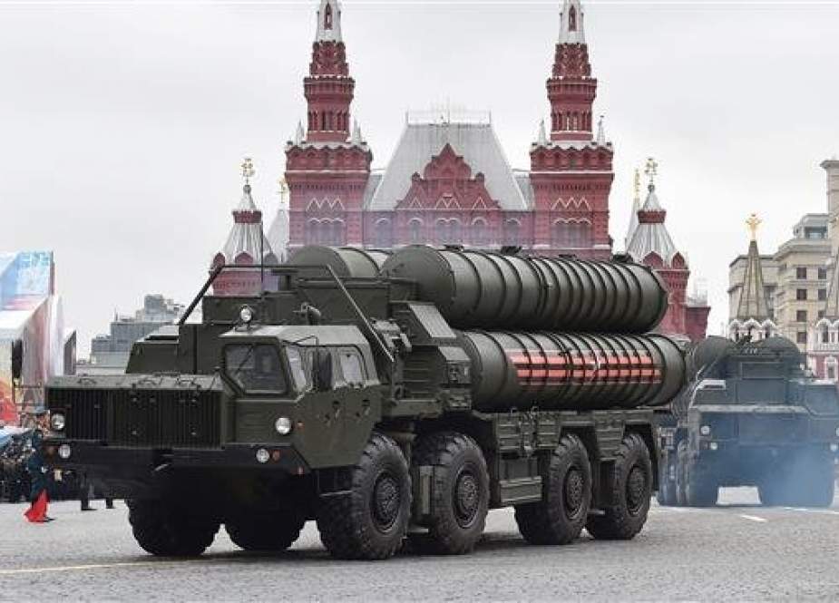 In this file photo taken on May 09, 2017 Russian S-400 Triumph medium-range and long-range surface-to-air missile systems ride through Red Square during the Victory Day military parade in Moscow. (Photo by AFP)
