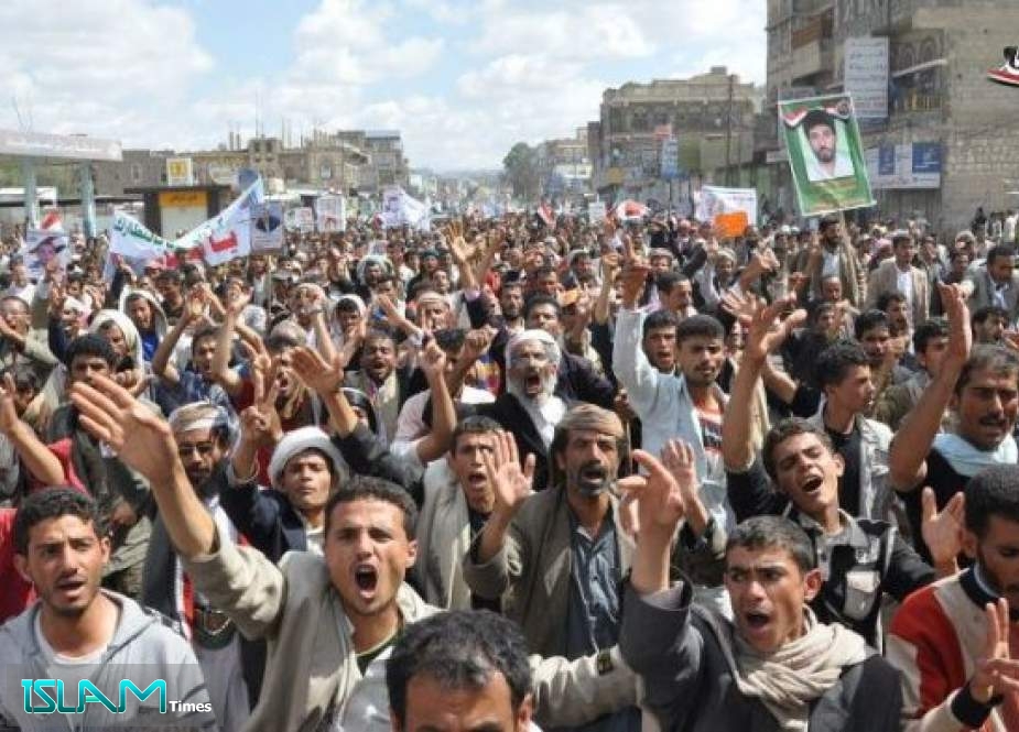 في ذكرى ثورة أيلول: اليمنيون يجددون رفضهم نظام الوصاية