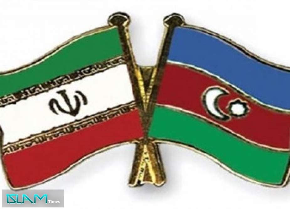 وزير داخلية أذربيجان يصل طهران لبحث تعزيز العلاقات