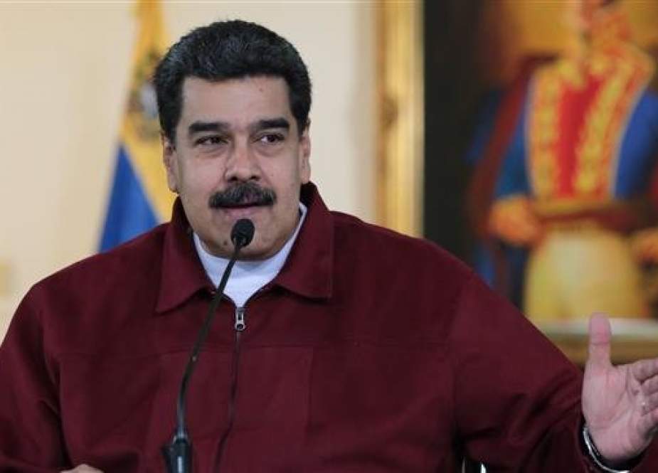 Venezuelan President Nicolas Maduro speaks during the broadcasting of a television program, at the Miraflores presidential palace in Caracas, Venezuela, on September 24, 2018. (Photo by AFP)