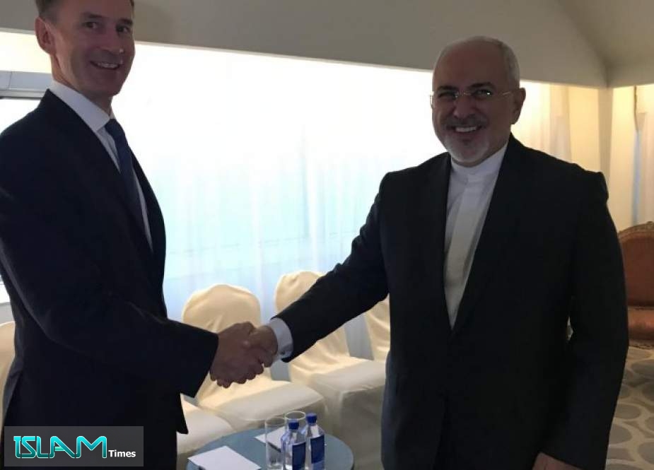 لقاء بين وزيري الخارجية البريطاني والإيراني