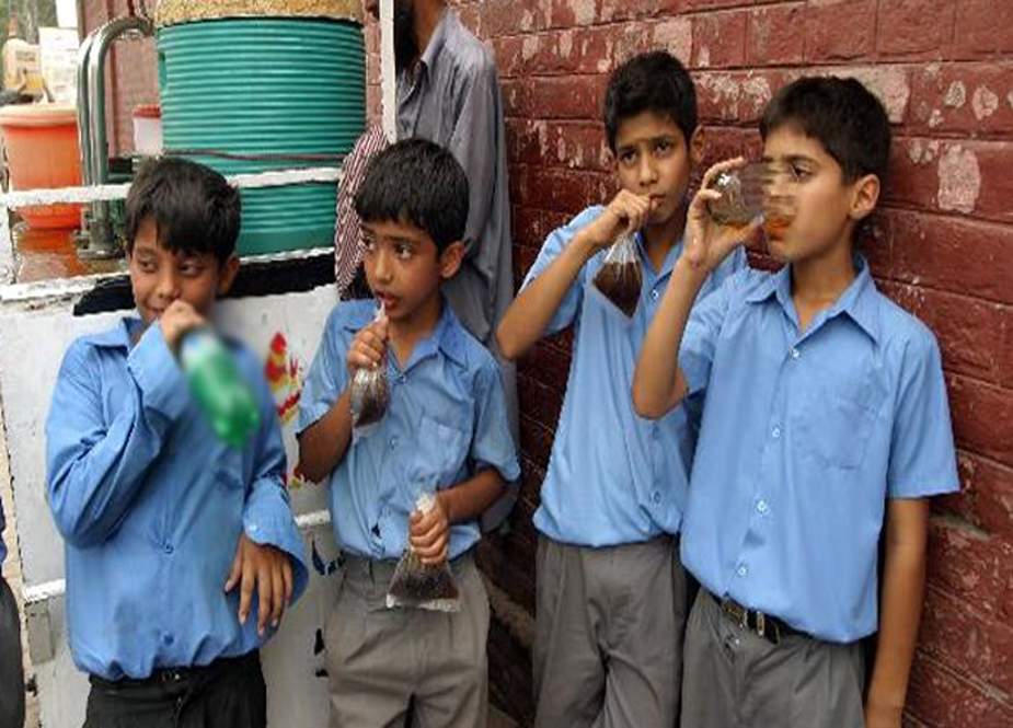 سندھ کے تمام تعلیمی اداروں میں کولڈ ڈرنکس اور فلیور ڈرنکس پر پابندی عائد