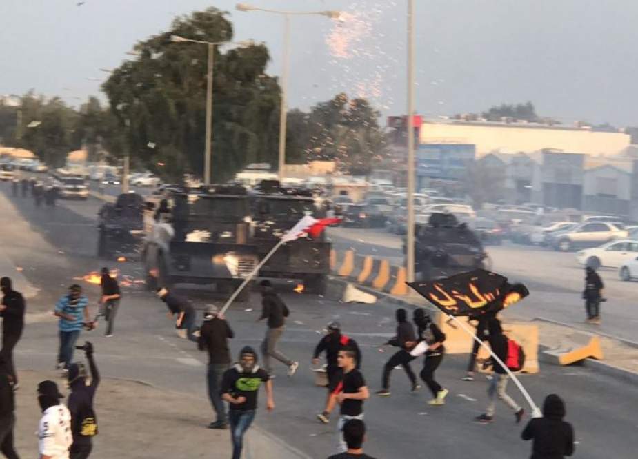 از سرگیری تظاهرات مردمی در بحرین در پی تجاوز آل خلیفه به نمادهای ماه محرم