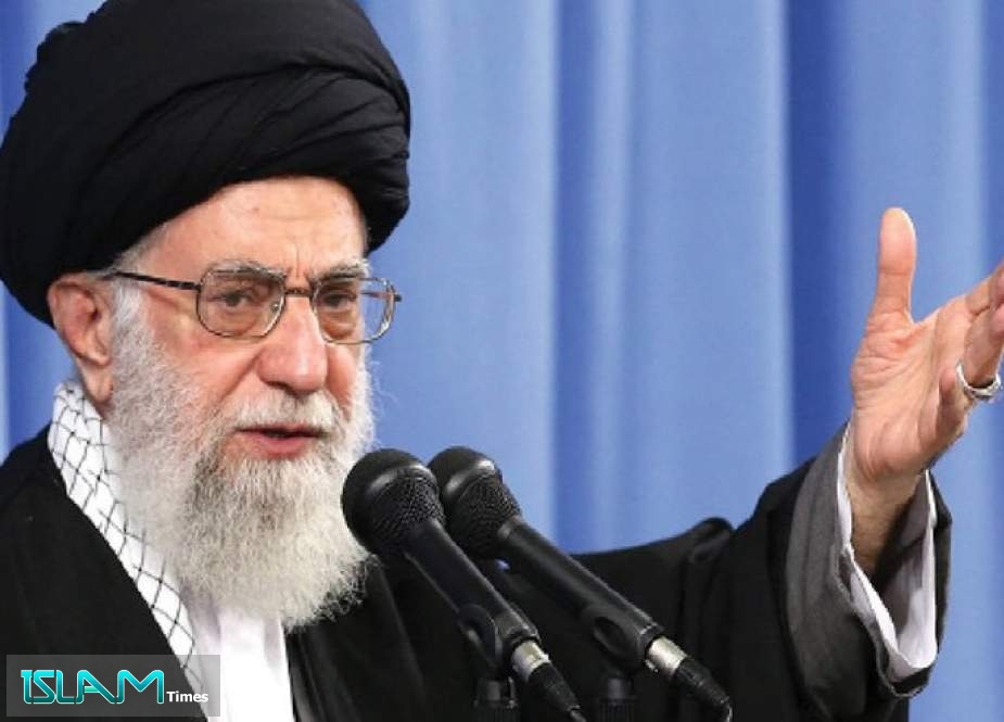 قائد الثورة: ايران ستتغلب على جميع المشاكل التي تواجهها