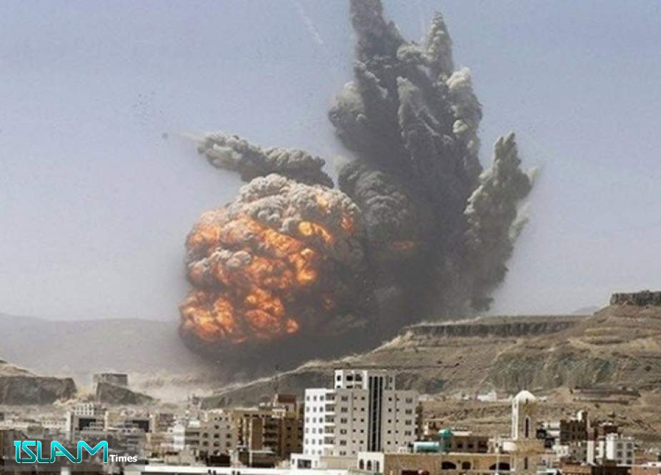 استشهاد وإصابة 4 مدنيين يمنيين