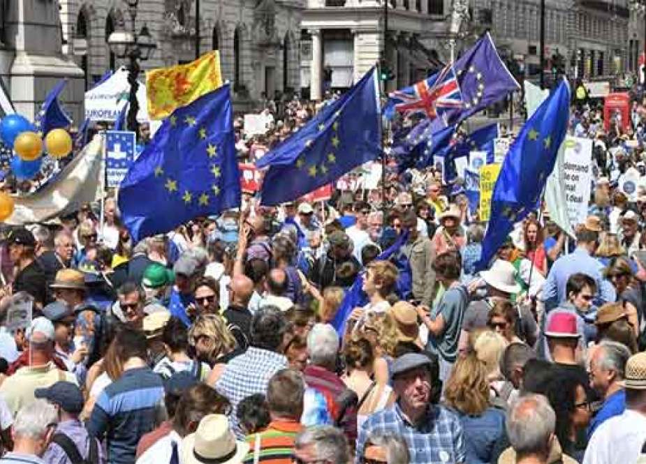 برطانیہ میں یورپی یونین سے علیحدگی کیلئے پھر ریفرنڈم کا مطالبہ