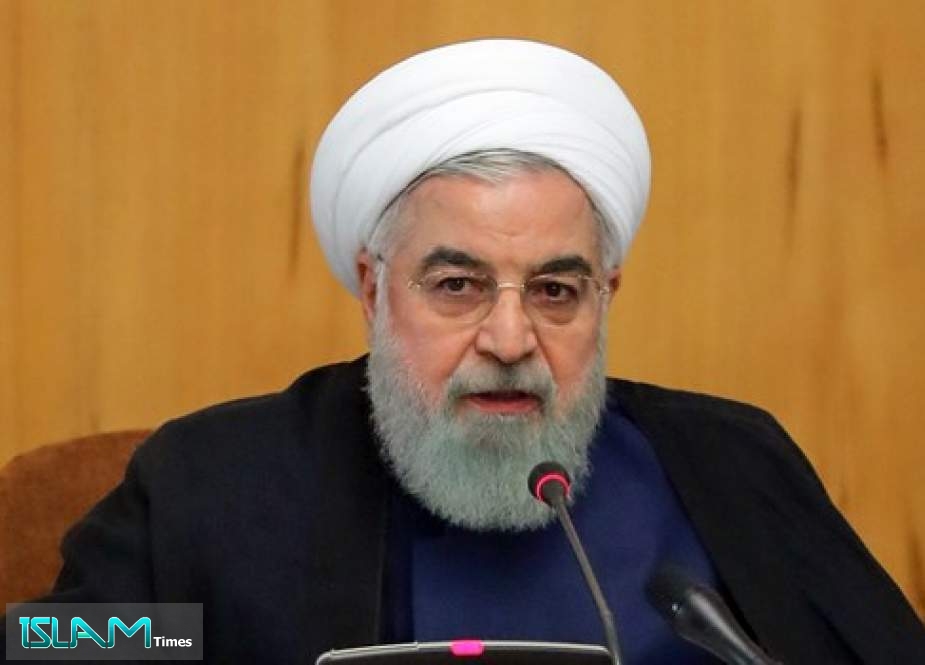 الرئيس روحاني: المصدرون الأمناء في طليعة المتصدين للحظر
