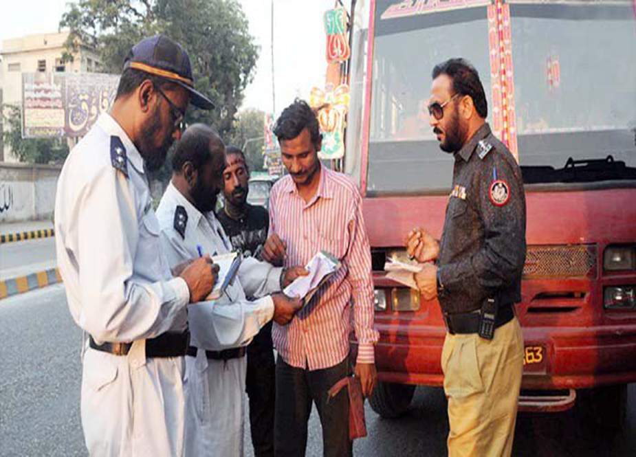 کراچی سمیت سندھ بھر میں آج سے ٹیکس نادہندہ گاڑیوں کیخلاف کارروائی کا آغاز