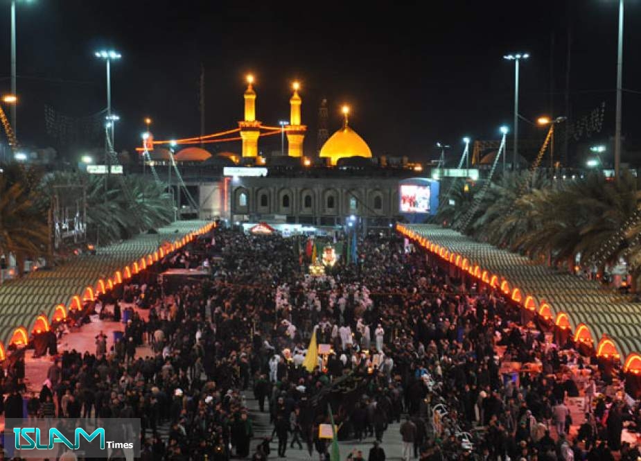 30ألف زائر ايراني يعبرون منفذ جذابة نحو كربلاء المقدسة