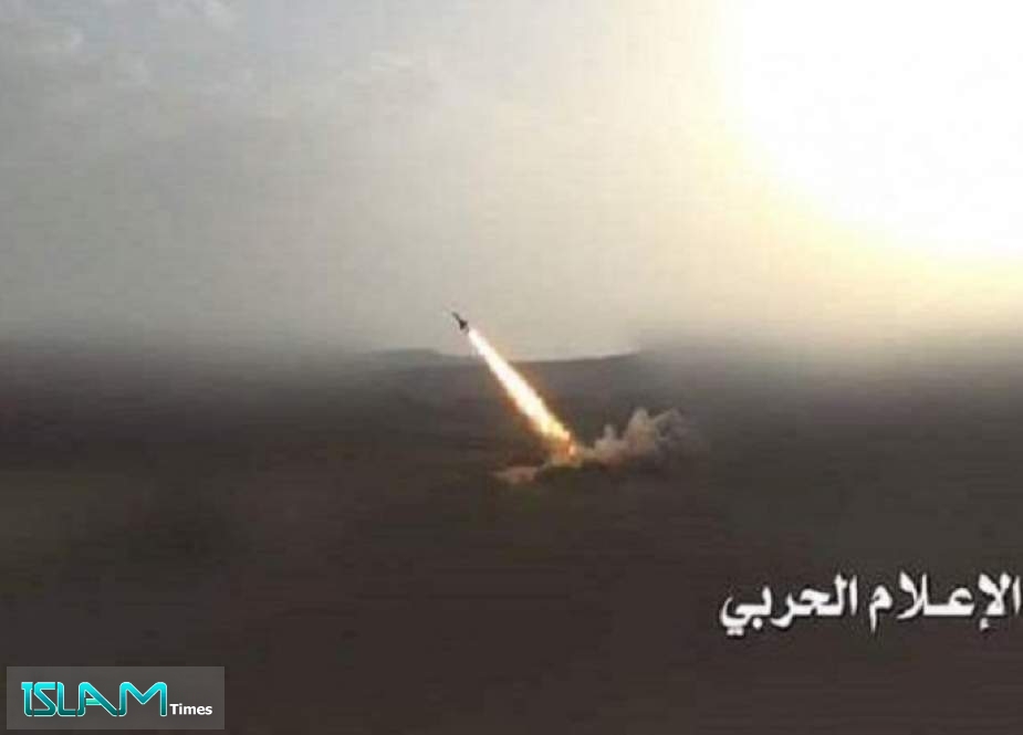 إطلاق صاروخ "زلزال1" على تجمعات المرتزقة قبالة نجران