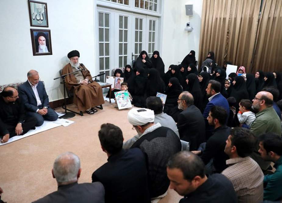 امام خامنه‌ای: شهدای مدافع حرم نبودند راهپیمایی اربعین هم نبود