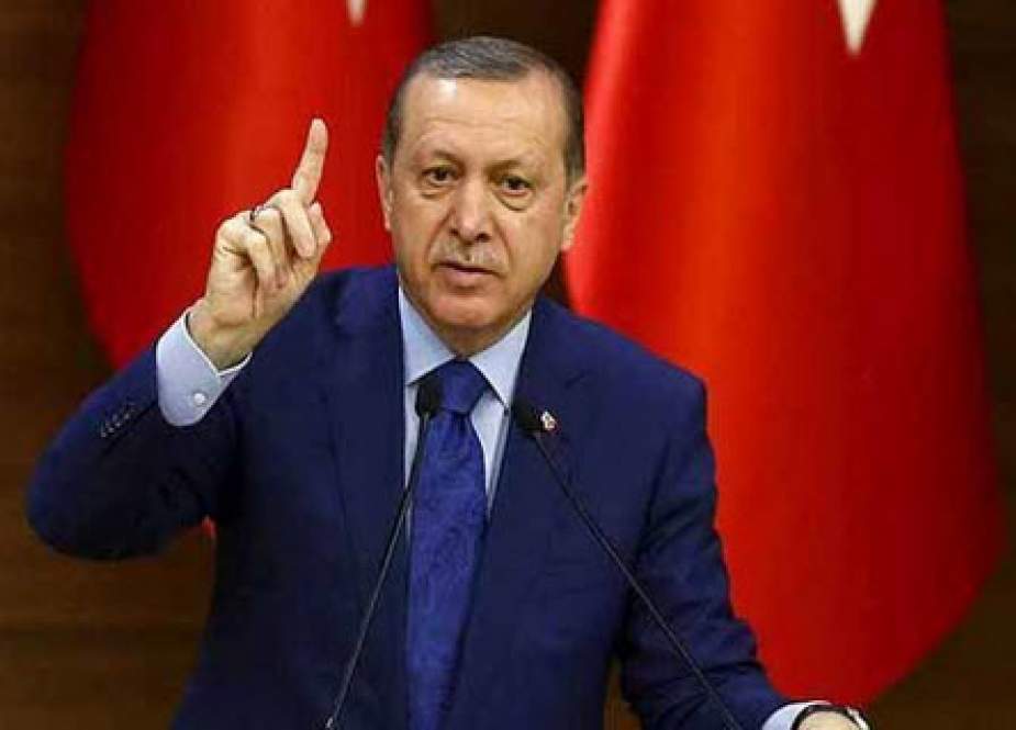 اردوغان: به شرق فرات حمله می‌کنیم