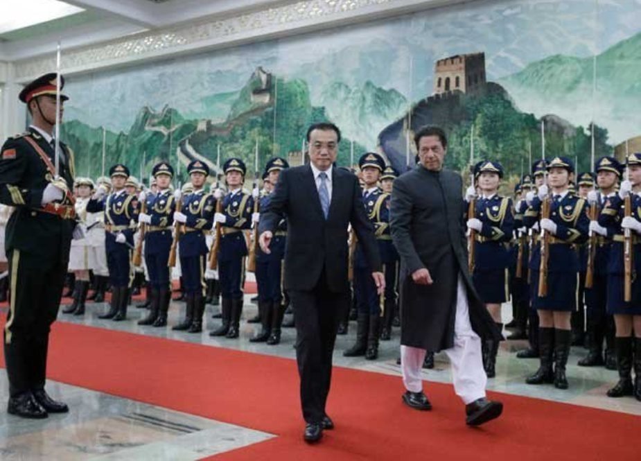وزیراعظم پاکستان عمران خان کے دورہ چین پر استقبال کی تصاویر