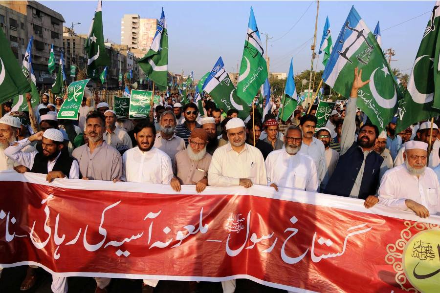 جماعت اسلامی کراچی کے تحت آسیہ مسیح کی رہائی کیخلاف حرمت رسول (ص) مارچ کی تصویری جھلکیاں