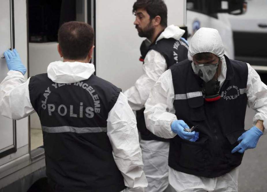 Turkish police preparing to enter Saudi consul residence in Istanbul following the murder of Jamal Khashoggi.jpg