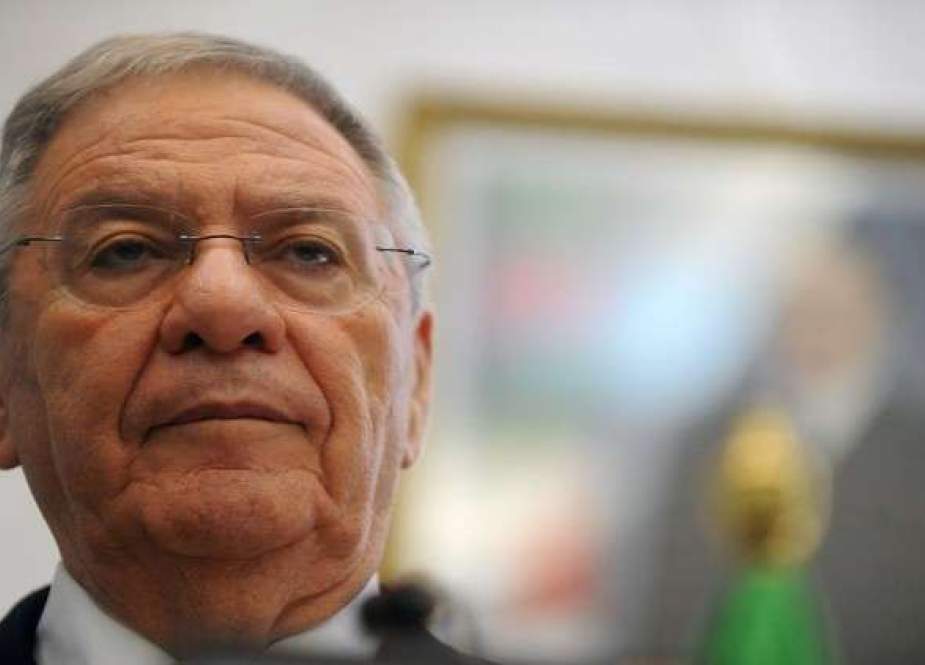 استقالة الأمين العام للحزب الحاكم في الجزائر