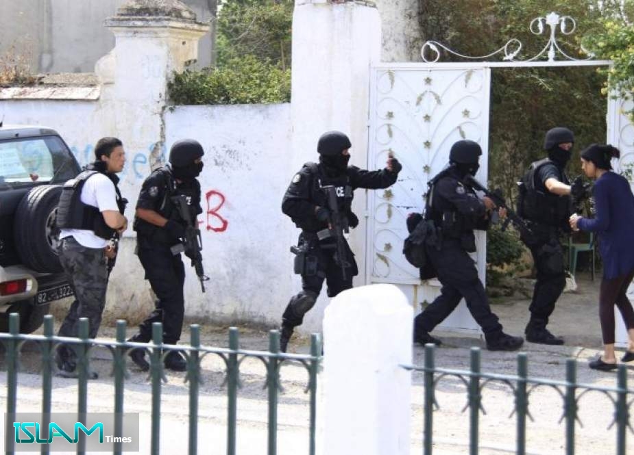 تونس تكافح تمويل الإرهاب بتجميد أرصدة متشدّدين