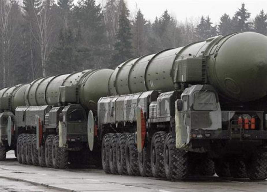 Russian mobile intercontinental ballistic missile named RS-12M Topol.jpg