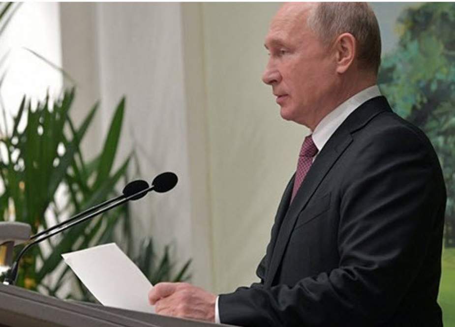پوتین: در حل بحران سوریه، باید موضع تهران و دمشق را هم در نظر گرفت