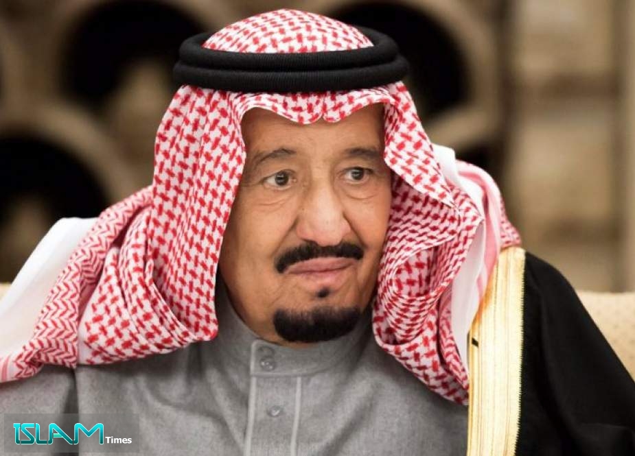 بعد رسالة أمير قطر.. الملك سلمان يخاطب السلطان قابوس