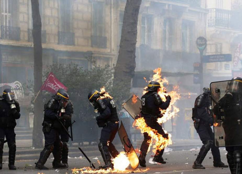 فرانسه، آرامش قبل از طوفان صف‌آرایی 89 هزار نظامی مقابل معترضان