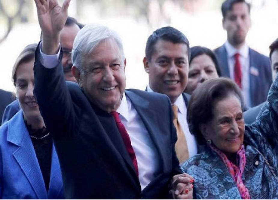 پایان عصر نولیبرالها در مکزیک/ آغاز رقص دشوار با ترامپ