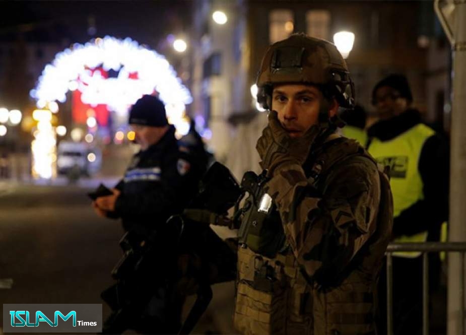 إرهابي يحول سوق أعياد الميلاد في فرنسا الی مذبحة