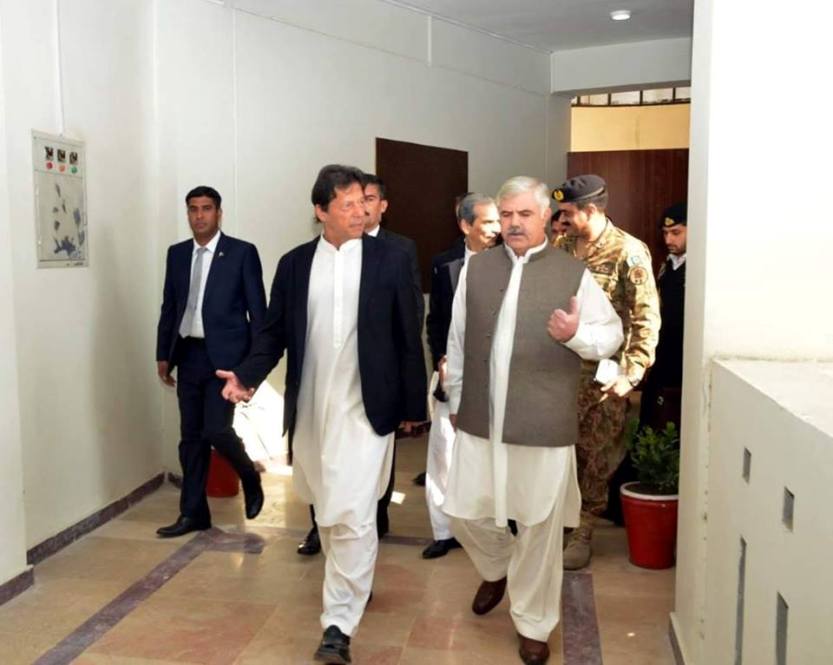 وزیراعظم عمران خان نے پشاور میں شیلٹر ہوم کا افتتاح کر دیا