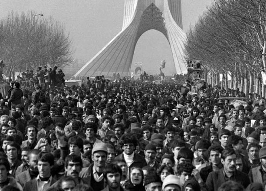 مبانی فقهی انقلاب اسلامی در اندیشه امام خمینی(ره)
