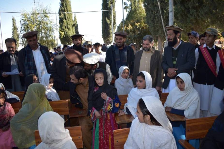خیبر پختونخوا کے مشیر تعلیم ضیاء اللہ بنگش کا دورہ جنوبی وزیرستان