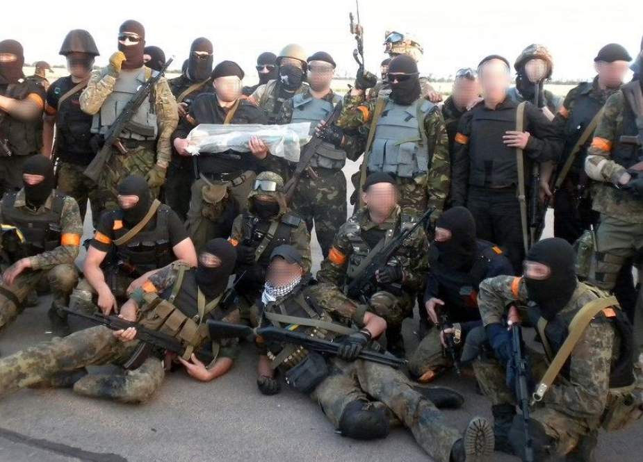 Ho Ho!... Washington Bears Gifts for Kiev’s Neo-Nazi Warmongering Regime