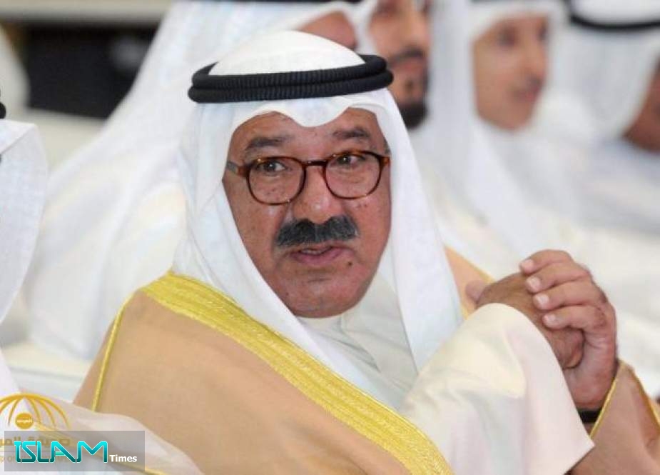 وزير الدفاع الكويتي يكشف تفاصيل الأزمة الخليجية