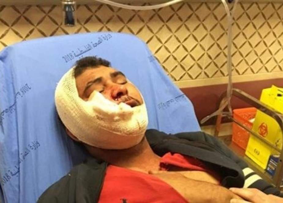 Palestinian paramedic injured by Israeli forces near Nablus, West Bank.jpg