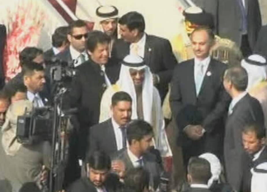 شیخ محمد بن زید النہیان پاکستان پہنج گئے، وزیراعظم نے استقبال کیا اور گارڈ آف آنر پیش کیا گیا