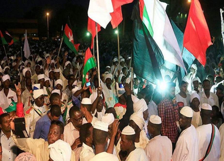 احتمال شعله‌ور شدن تظاهرات سودان و آماده‌باش دولت