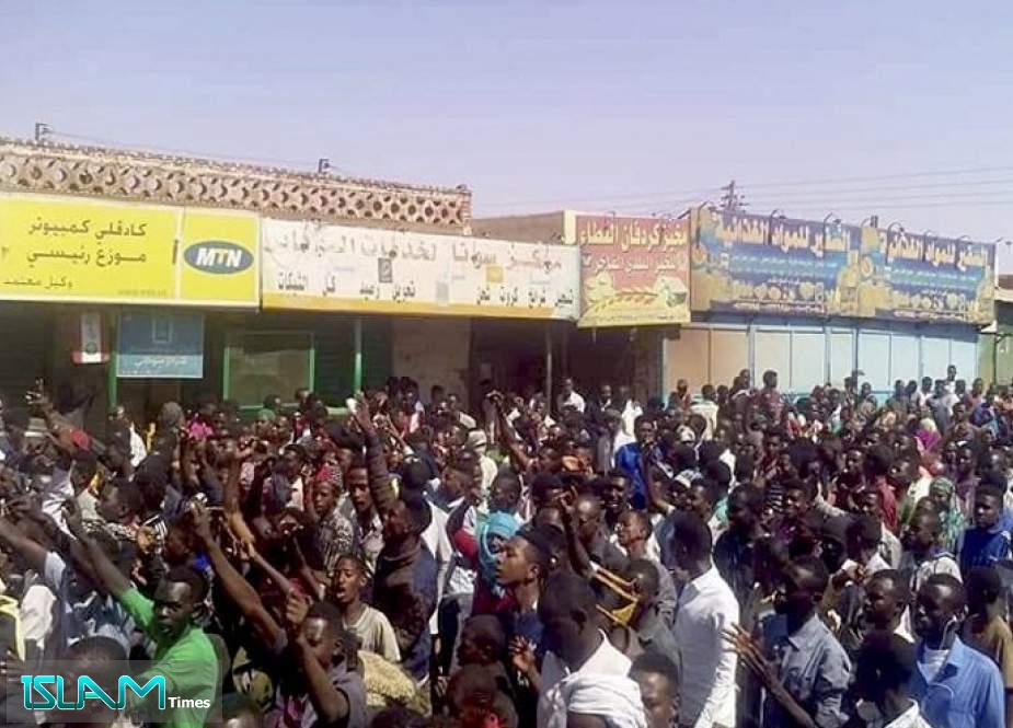 السودان.. العدل والمساواة تدعو للتظاهر غدًاً