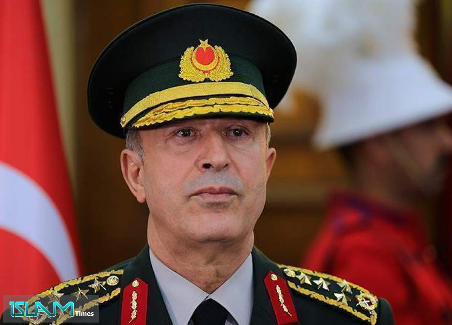 وزير الدفاع التركي: مصممون على إنهاء الإرهاب أينما كان