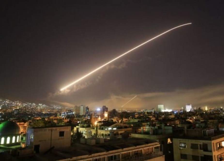 حمله موشکی رژیم صهیونیستی به سوریه/ انبار گمرک فرودگاه دمشق هدف قرار گرفت