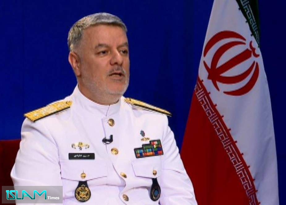 قائد البحرية الإيرانية يكشف موعد دخول غواصة ‘‘فاتح‘‘ للخدمة