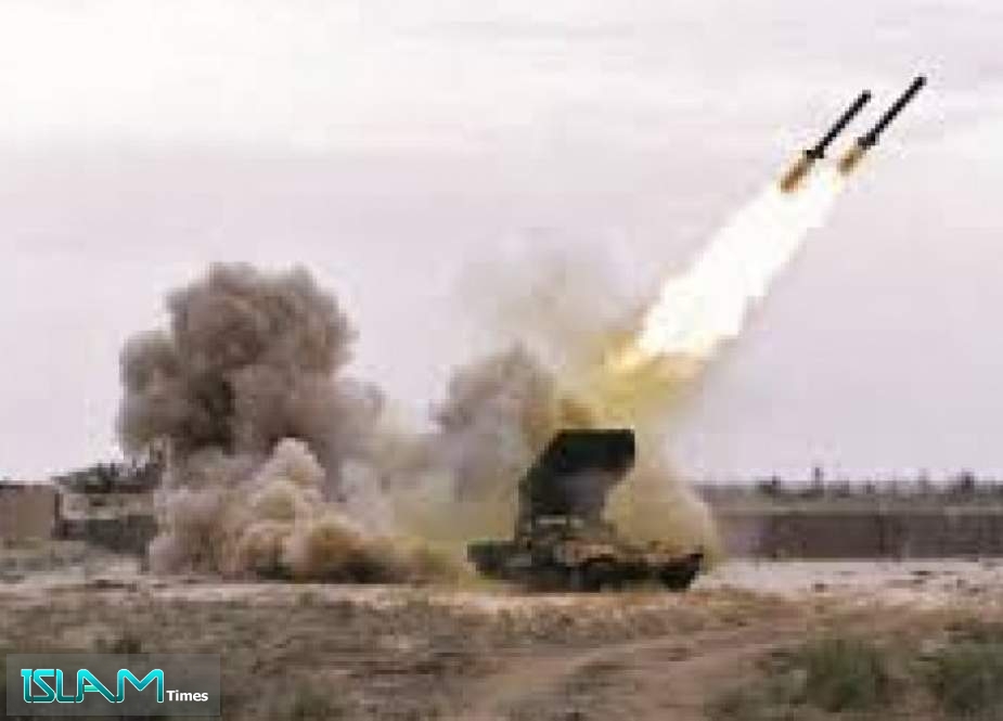 إطلاق صاروخي "زلزال1" على تجمعات المرتزقة قبالة نجران