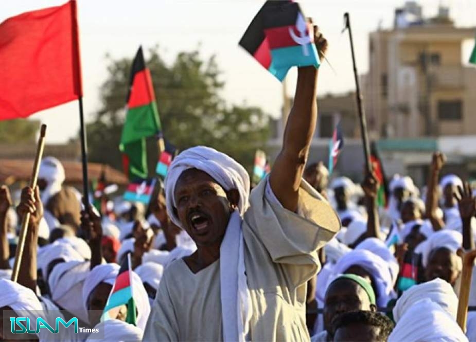 السودان.. بعد شهر من الاحتجاجات الشعبية والقمع الحكومي