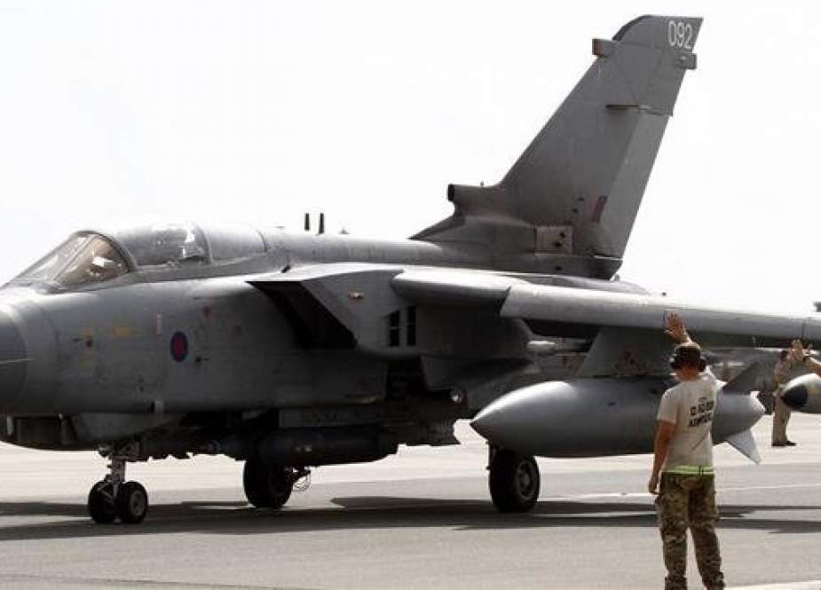 Royal Air Force Tornado GR4 fighter jet.jpg