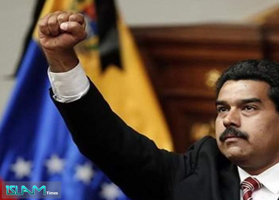 مادورو يسأل ترامب: لماذا أنت مهووس بفنزويلا؟