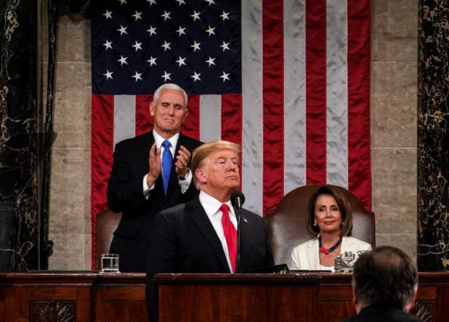 US President Donald Trump delivers the State of the Union address, alongside Vice President Mike Pence and Speaker of the House Nancy Pelosi, at the US Capitol in Washington, DC, on February 5, 2019. (Photo by AFP)