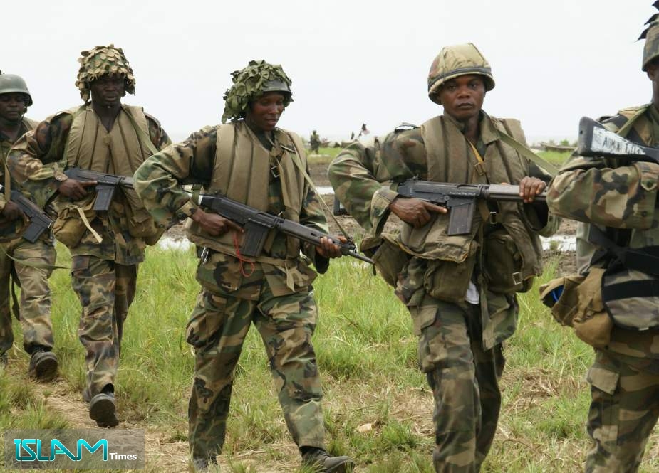 الكاميرون تحشد قواتها على الحدود مع نيجيريا