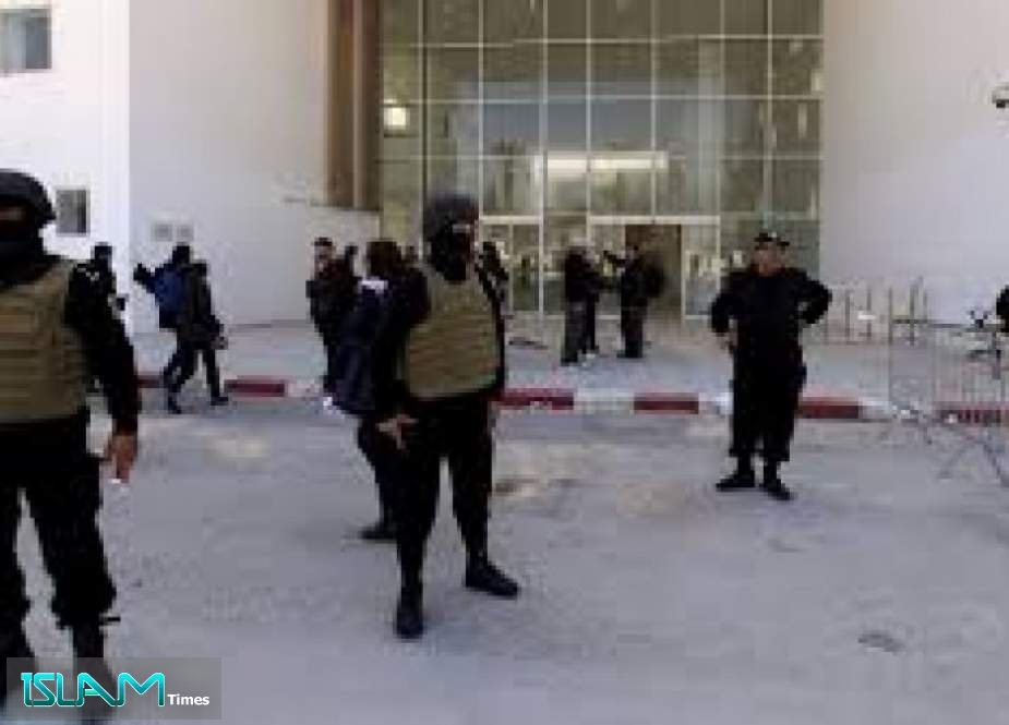 تونس تحكم بالمؤبّد على 7 متّهمين بهجومي باردو وسوسة