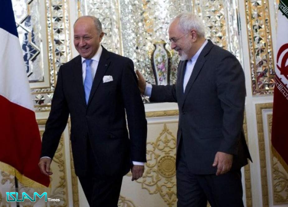 ظريف: لاجراء التبادل التجاري بين ايران ولبنان بالعملة الوطنية
