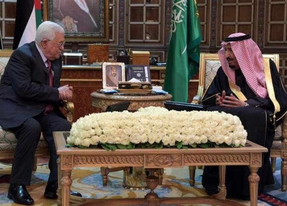 Palestinian Authority’s chief Mahmoud Abbas meeting with Saudi King Salman in Riyadh.jpg