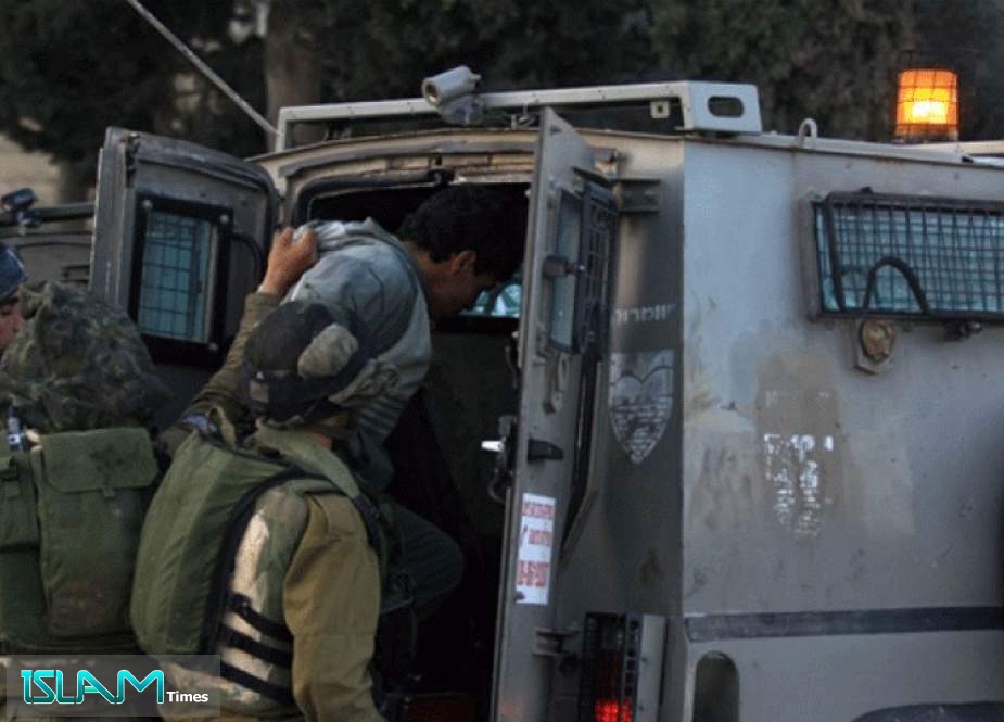 الاحتلال يعتقل 7 فلسطينين بالضفة